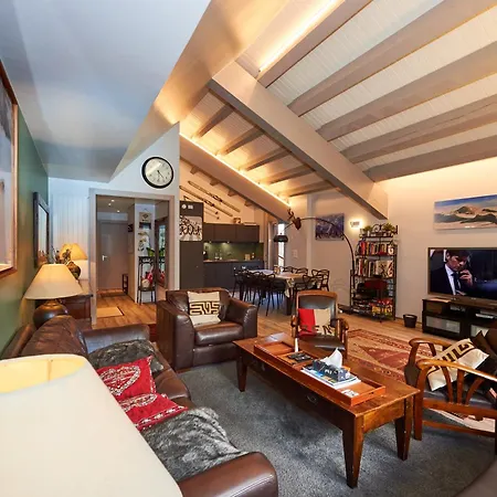 Tsaumiau, 3br, Perfect View, Skilift 170m! דירה קראנס-מונטנה