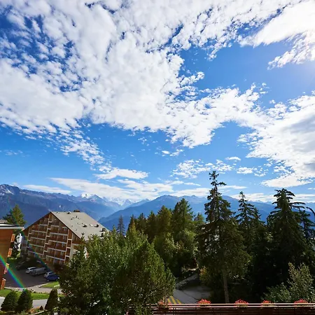 Tsaumiau, 3br, Perfect View, Skilift 170m! קראנס-מונטנה